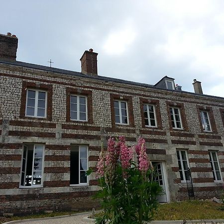 莱斯洛热埃特尔塔酒店 Les Loges  外观 照片